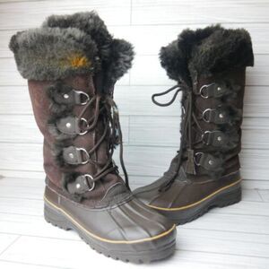Khombu Boots Size 7 M Wheater Resistant Non Skid Winter Faux Fur Lined READ